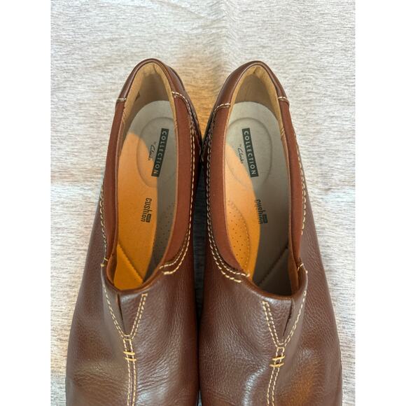 CLARKS Collection, size 12 Narrow, Brown shoes - Picture 6 of 8